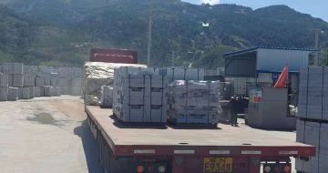 云浮 芝麻白仿形路沿石，直形路沿石