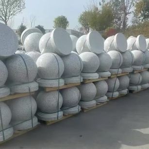 云浮 白麻花岗岩石材圆球，石球，挡车球，隔离球，景观石球，风水球等