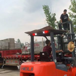 云浮 黄金麻冰裂纹，地铺石装车