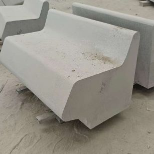 云浮 芝麻白花岗岩异形坐凳，石凳