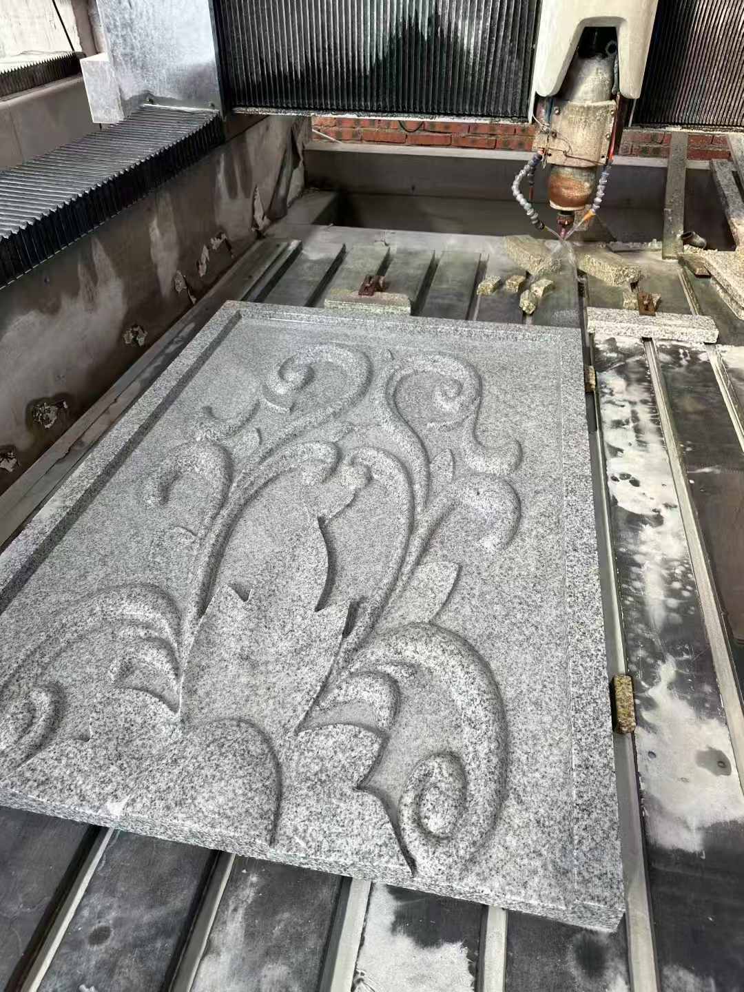 云浮 白麻别墅干挂雕花板