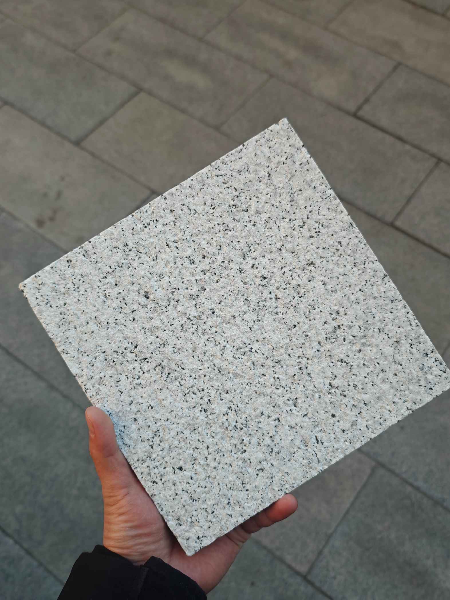 云浮 白麻荔枝面花岗岩石材