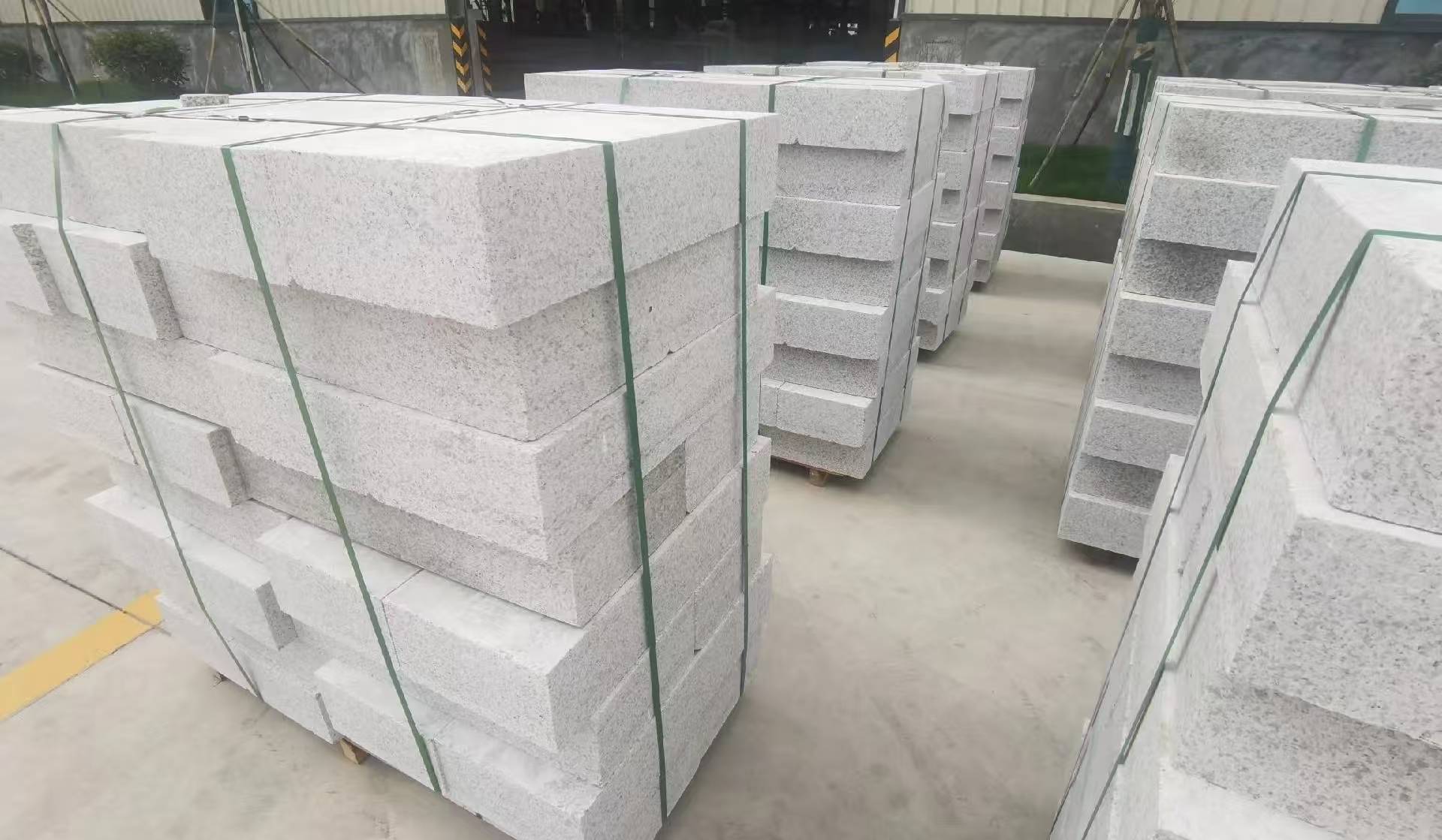 云浮 白麻花岗岩路沿石，立缘石，平缘石，路牙石，道牙石，马路牙子等