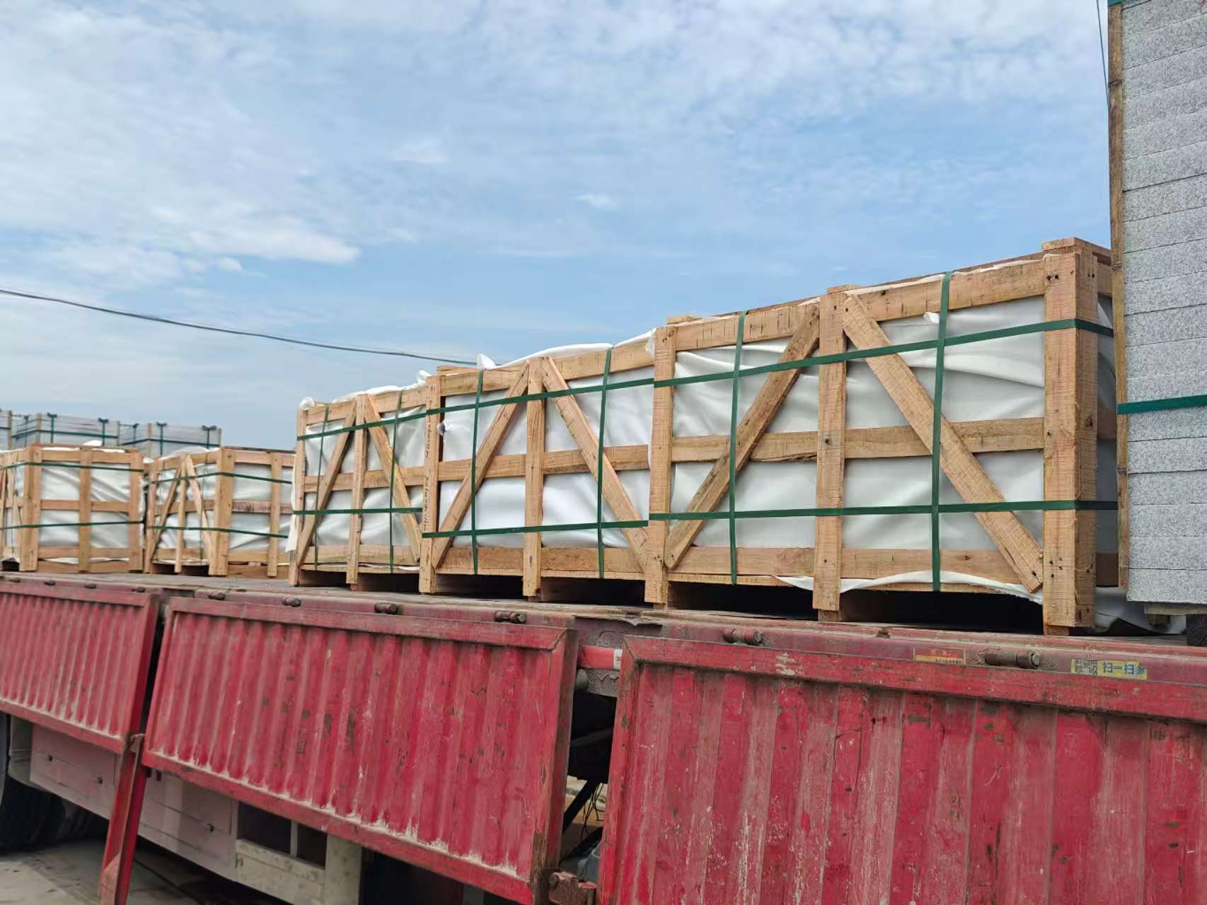 云浮 芝麻白花岗岩地铺石出口专车-泰国游