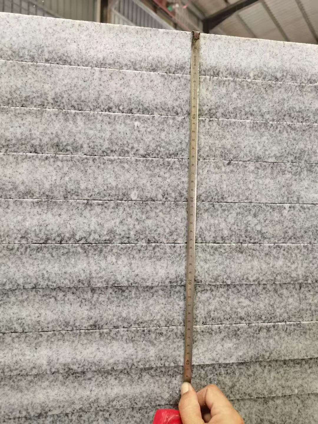 云浮 芝麻白火烧成品厚薄均匀，B料价格接近A料质量