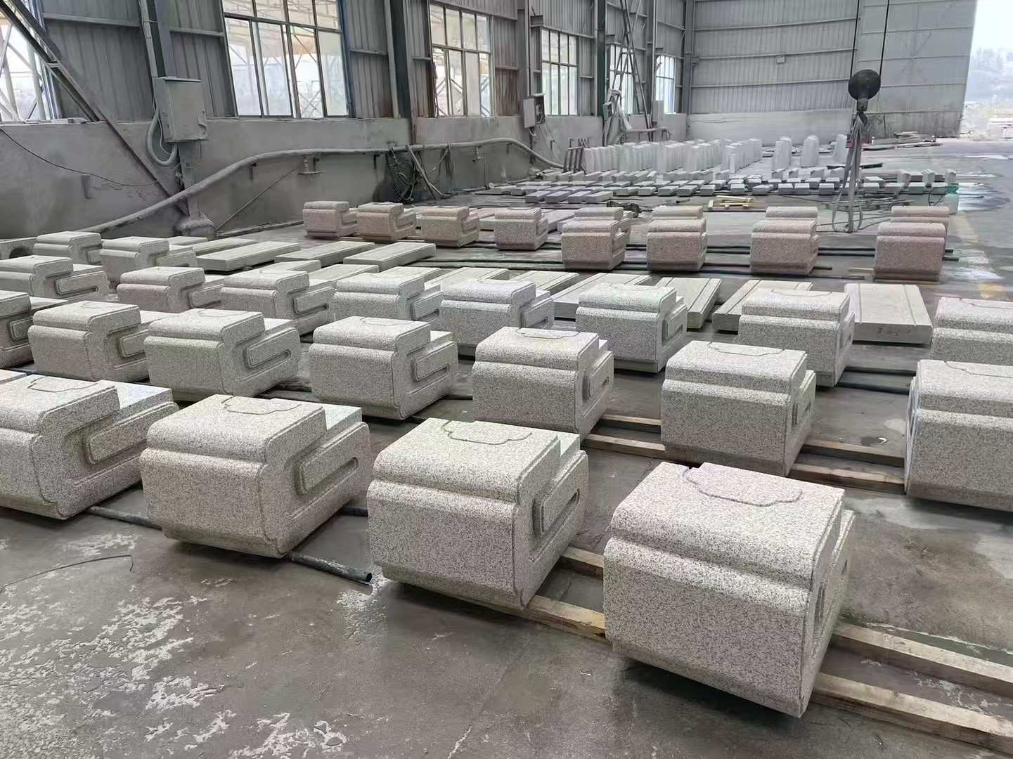 云浮 白麻花岗岩异形加工-石凳，坐凳