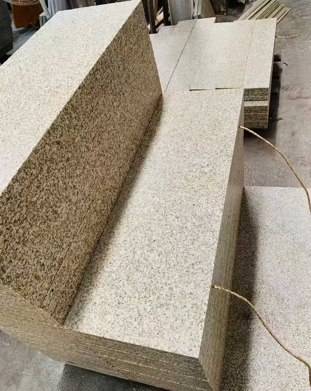 云浮 黄金麻荔枝面外墙干挂成品